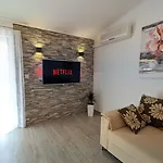 Apartment Easy Zadar Acces - 3Br & Balcony Or Terrace Units -Carport -Bbq -Ac Zadar