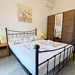 Apartment Easy Zadar Acces - 3Br & Balcony Or Terrace Units -Carport -Bbq -Ac