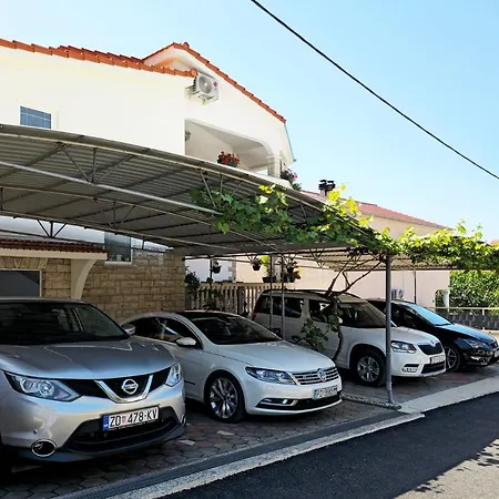 Modern 3br In With Balcony Or Terrace, Free Parking & Ac * Zadar