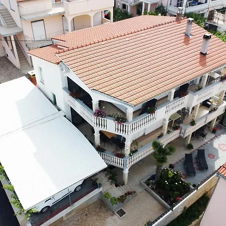 Modern 3br In With Balcony Or Terrace, Free Parking & Ac * Zadar