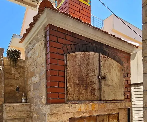 Ilic - Spacious 3 Bedroom Units - Easy Access & Private Carport Zadar